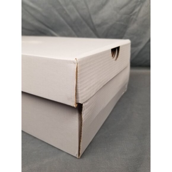 Nike Women's Air Force 1 '07 Fashion Sneaker Triple White Size 7 NEW IN BOX! - Picture 11 of 12